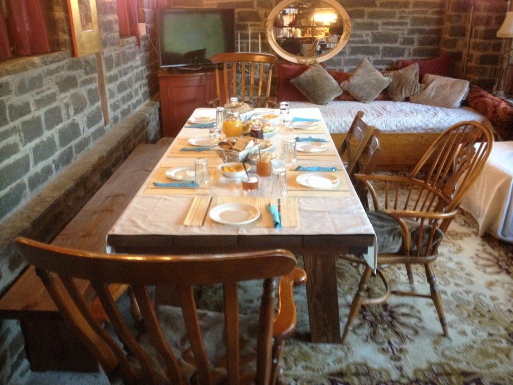 Traditional Rooms Karaouli パピンゴ エクステリア 写真