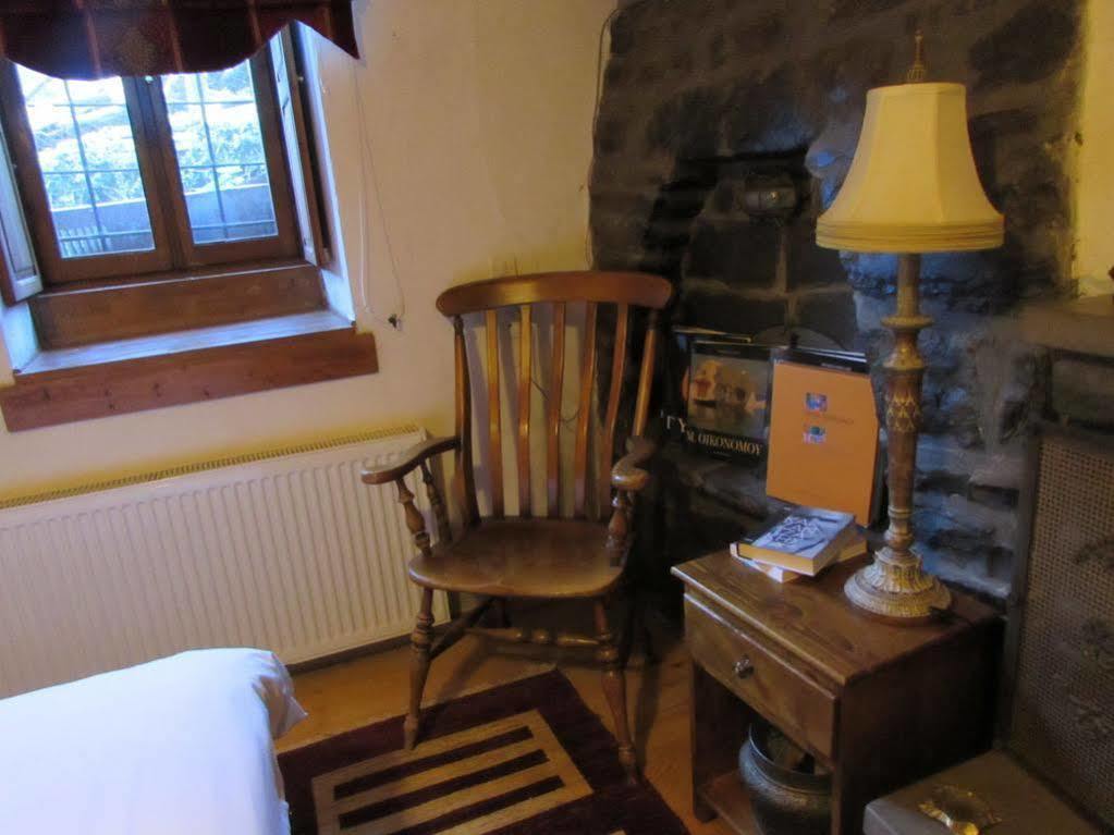 Traditional Rooms Karaouli パピンゴ エクステリア 写真